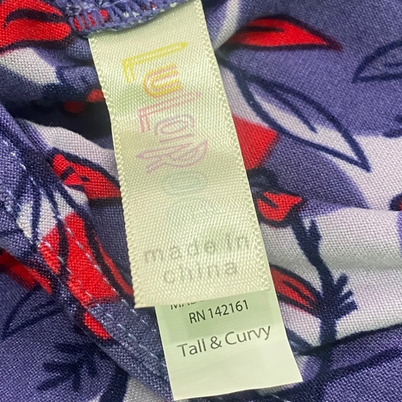 LulaRoe TC Leggings - Picture 3 of 4